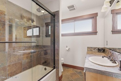 Experience the finest of Northwest luxury waterfront living on - photo 40