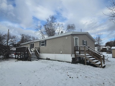 13039 - OPEN HOUSE! Saturday, November 22nd, 11am-2pm. A cozy