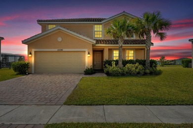 (private lake, pond, creek) Home For Sale in Port Saint Lucie Florida