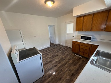 Great condition, updated home with a garage for under $200k!