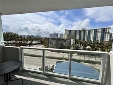 **BALCONY UNIT in the building #436* SUPER LOCATION view Collins