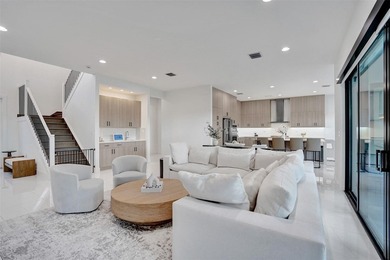 Honolulu model home where modern design meets everyday comfort - photo 16