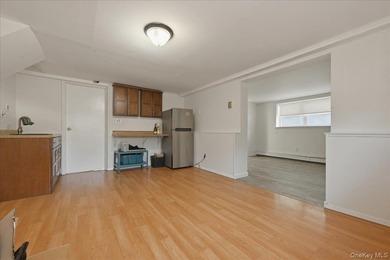 A charming expanded 3-bedroom, 2.5-bath split-level home located - photo 26
