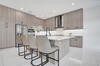 Honolulu model home where modern design meets everyday comfort - photo 29