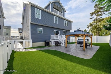 Welcome to Green Island where coastal luxury meets modern - photo 41