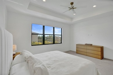 Honolulu model home where modern design meets everyday comfort - photo 42