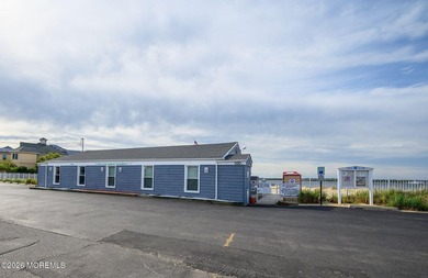 Welcome to Green Island where coastal luxury meets modern - photo 44