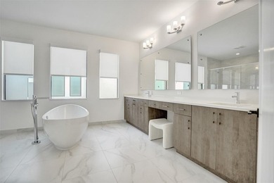 Honolulu model home where modern design meets everyday comfort - photo 44