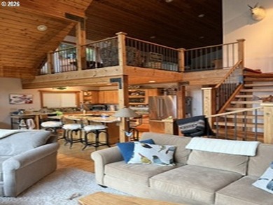 A Handcrafted Lakeside Haven Like No Other. This one-of-a-kind - photo 5