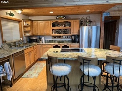A Handcrafted Lakeside Haven Like No Other. This one-of-a-kind - photo 9