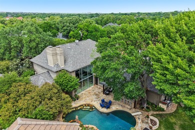 Nestled on an expansive lot in the prestigious guard-gated - photo 2