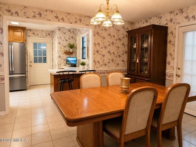 Located in the gated lake community of Lake Wildwood, this - photo 14