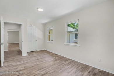 Welcome home to this stunning, fully remodeled residence that - photo 14