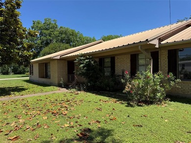 North Bosque River Home For Sale in Meridian Texas