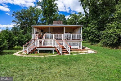 Waterfront 4-bedroom, 3.5-bathroom home in the Martins Beach - photo 35