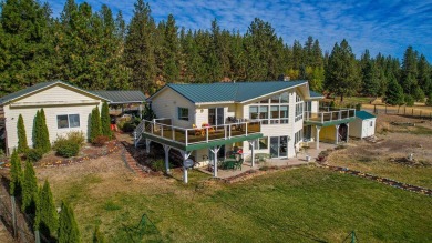 Lake Roosevelt - Ferry County Home For Sale in Kettle Falls Washington