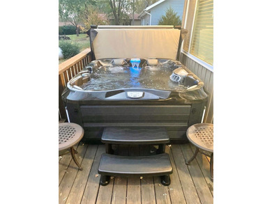 This Beaver Lake property has it all! A fully furnished home - photo 9