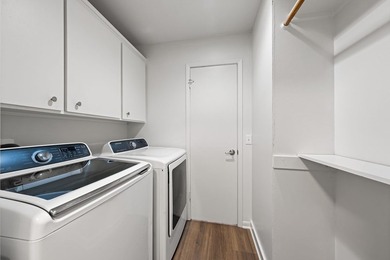 Three bedroom, two bath home nestled on a spacious lot just - photo 17