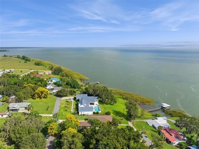 Welcome to this stunning BRAND-NEW CUSTOM-BUILT home in the - photo 32