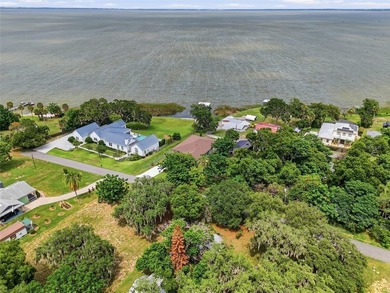 Welcome to this stunning BRAND-NEW CUSTOM-BUILT home in the - photo 33