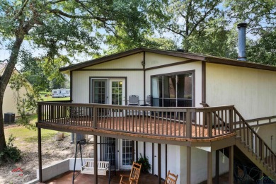 Stunning lake house built in 1984, located in a serene and - Lake Home For Sale in Gary City, Texas