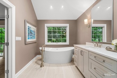 THIS ONE JUST FEELS RIGHT! Warm, welcoming, and beautifully - photo 19