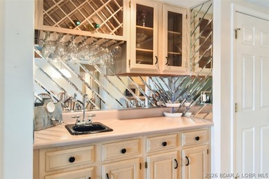 Enjoy the privacy and comfort of a home without the maintenance - photo 23