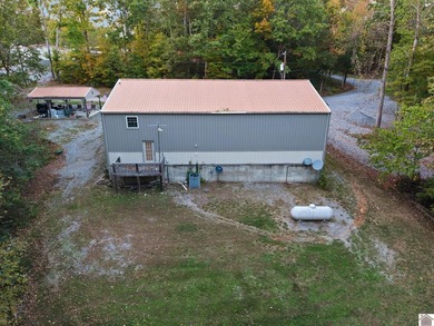 Rockcastle!! This Barn-dominium is on the market for the 1st - photo 27