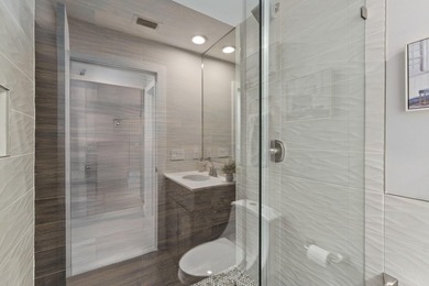 Newly Renovated High End Waterfront Home New Roof, Kitchen - photo 28