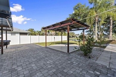 Newly Renovated High End Waterfront Home New Roof, Kitchen - photo 38