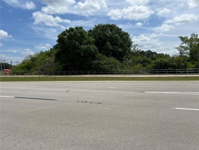 Lake Lot For Sale in Winter Haven, Florida