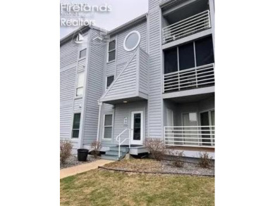 Lake Erie - Ottawa County Condo For Sale in Port Clinton Ohio