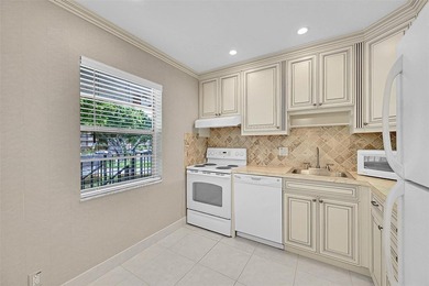Location is everything in this well-maintained 2-bedroom, 2-bath - photo 4
