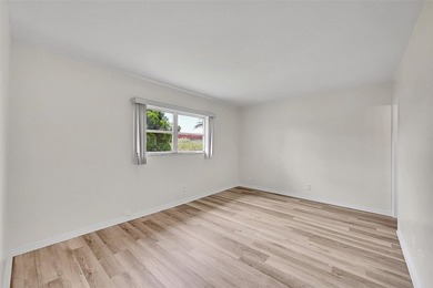 Location is everything in this well-maintained 2-bedroom, 2-bath - photo 9