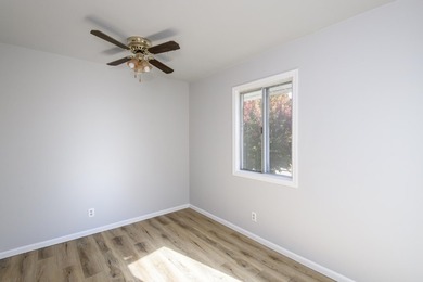 VA and FHA Approved!!! Rentals Allowed! Charming upper 2 bedroom - photo 11