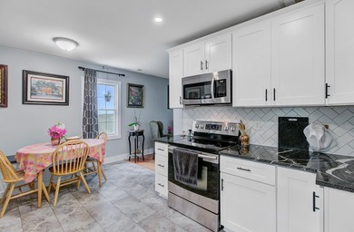 Welcome to 1531 Seacroft, a beautifully updated James Island - photo 12