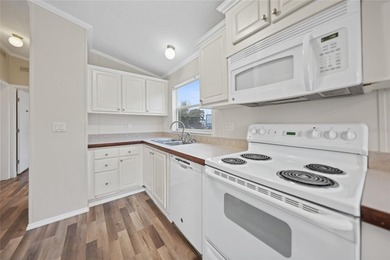Under contract-accepting backup offers. Welcome to this adorable - photo 12