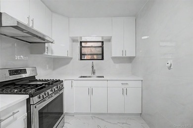 The convenient location in Flushing (Close to everything) - photo 15
