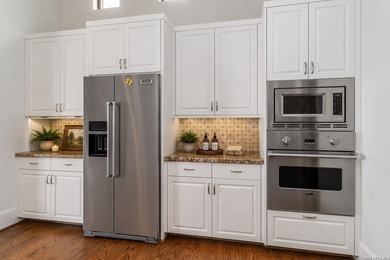 Discover the perfect blend of Hill Country charm and modern - photo 17