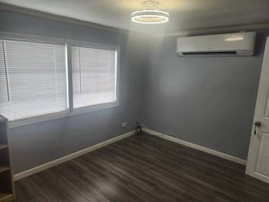 Charming completely remodeled home in well-sought-after Silk Oak - photo 22