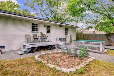 Welcome to 1531 Seacroft, a beautifully updated James Island - photo 24