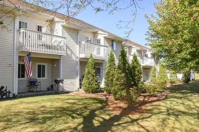 VA and FHA Approved!!! Rentals Allowed! Charming upper 2 bedroom - photo 24