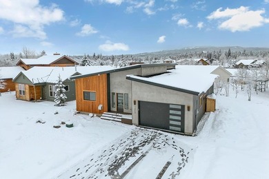 Payette Lake Home For Sale in Mccall Idaho