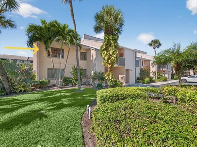 Don't miss this beautiful 3BR/2BA end unit condo, with tranquil - photo 1
