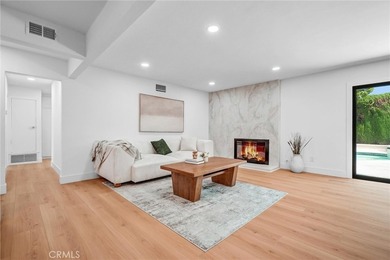 Welcome to this beautifully remodeled turnkey single-story home - photo 11