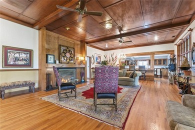 Priced substantially below appraisal!! Extraordinary investment - photo 8