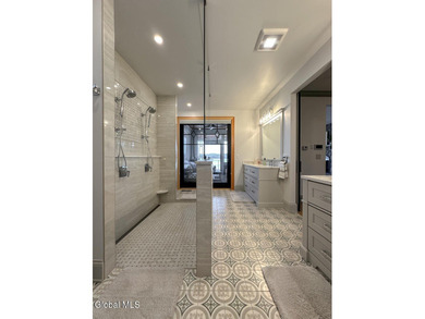 Exquisitely designed and newly completed in 2025, this - photo 26