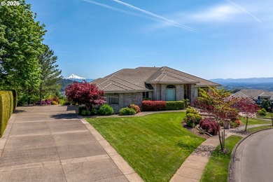 Commanding panoramic views of Mt. Adams, Mt. Hood, and Mt. St - photo 4