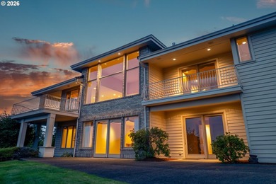 Commanding panoramic views of Mt. Adams, Mt. Hood, and Mt. St - photo 6