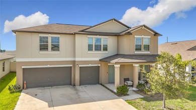 Welcome to this spacious and beautifully maintained 5-bedroom - photo 1